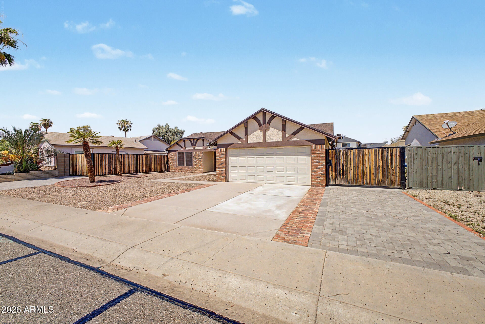 3612 W FAIRVIEW Lane