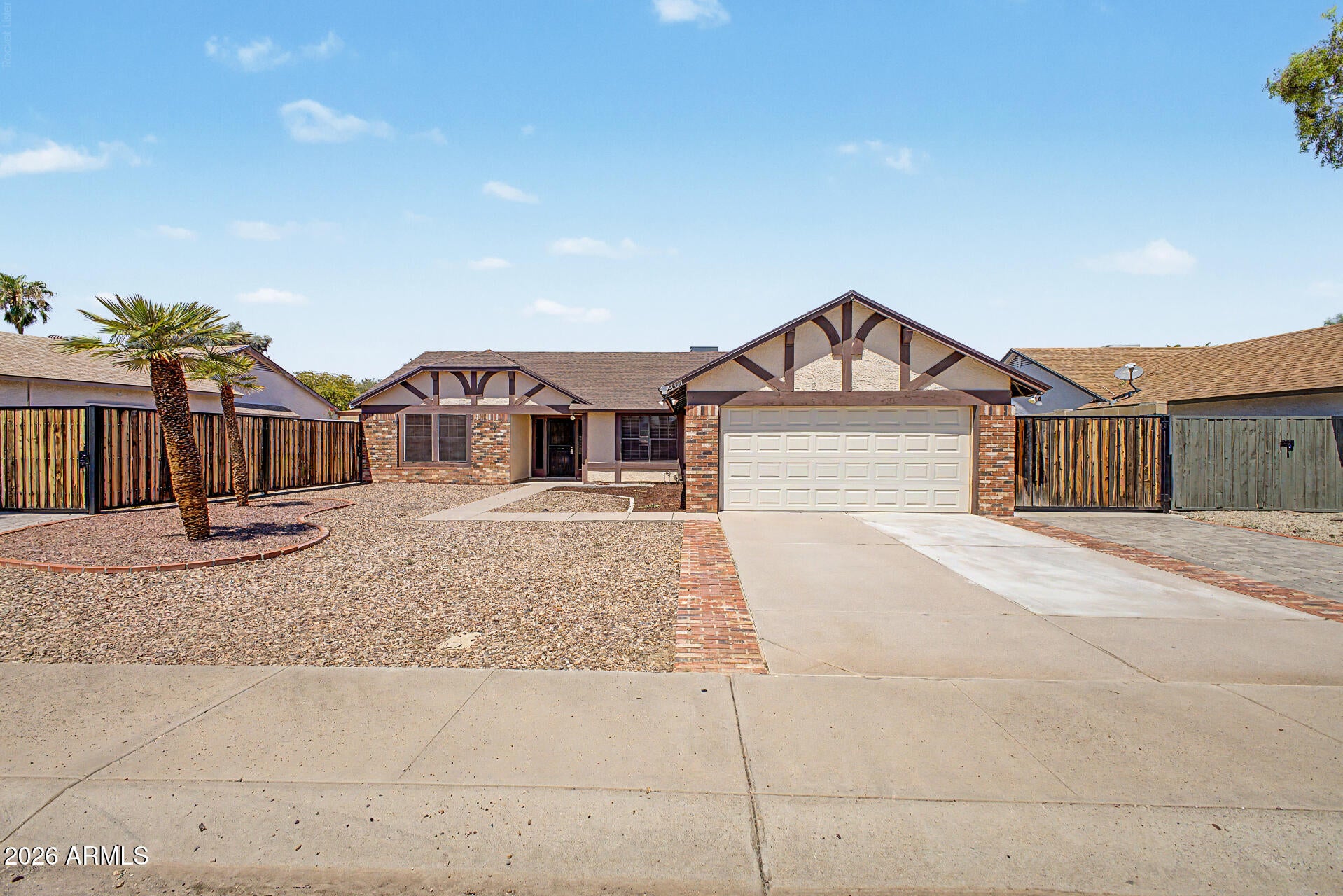 3612 W FAIRVIEW Lane