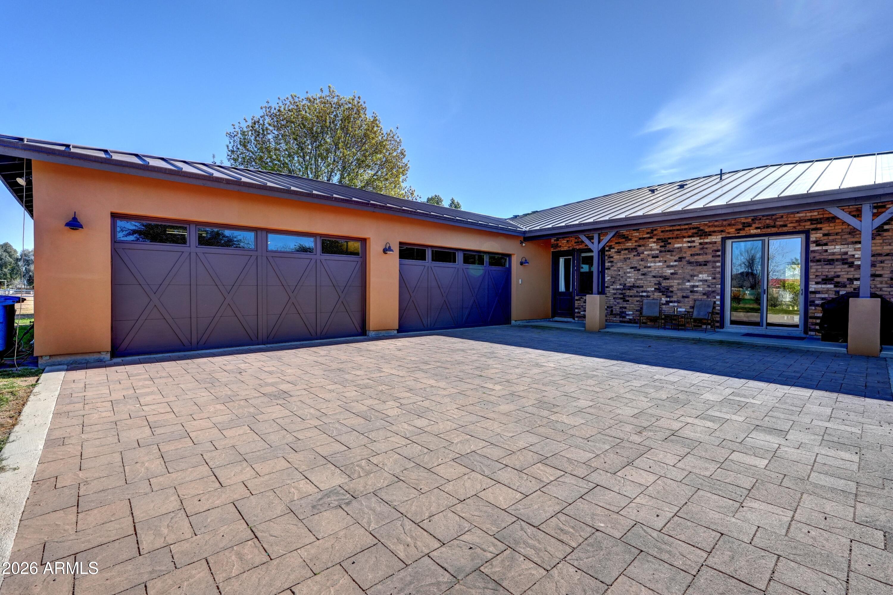 19312 E VIA DE PALMAS --