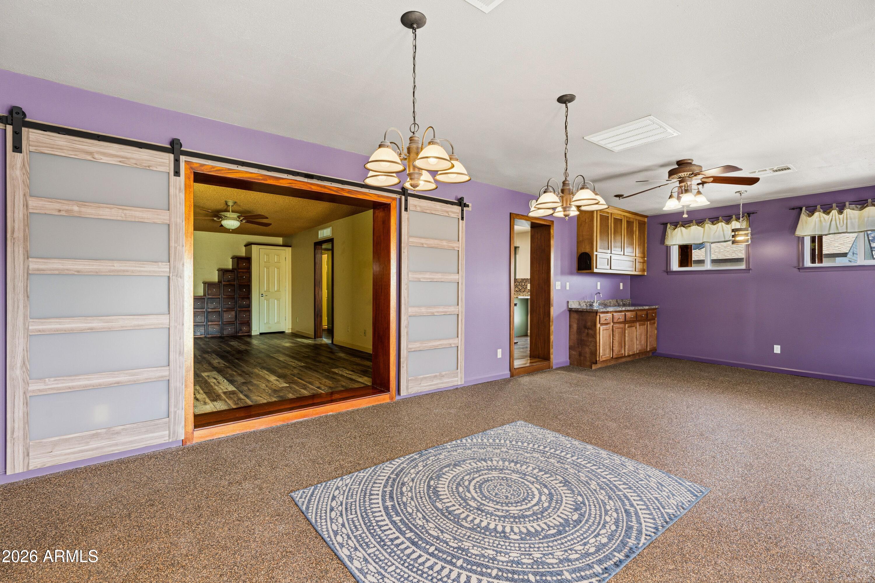 1025 E Cheryl Drive