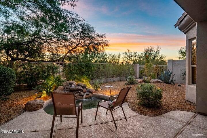 6687 E SLEEPY OWL Way