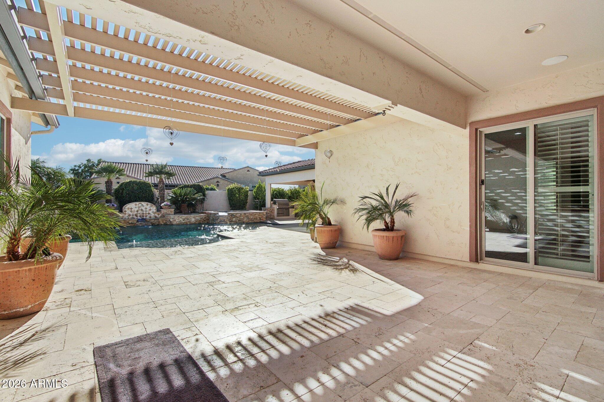 18231 W CAMPBELL Avenue