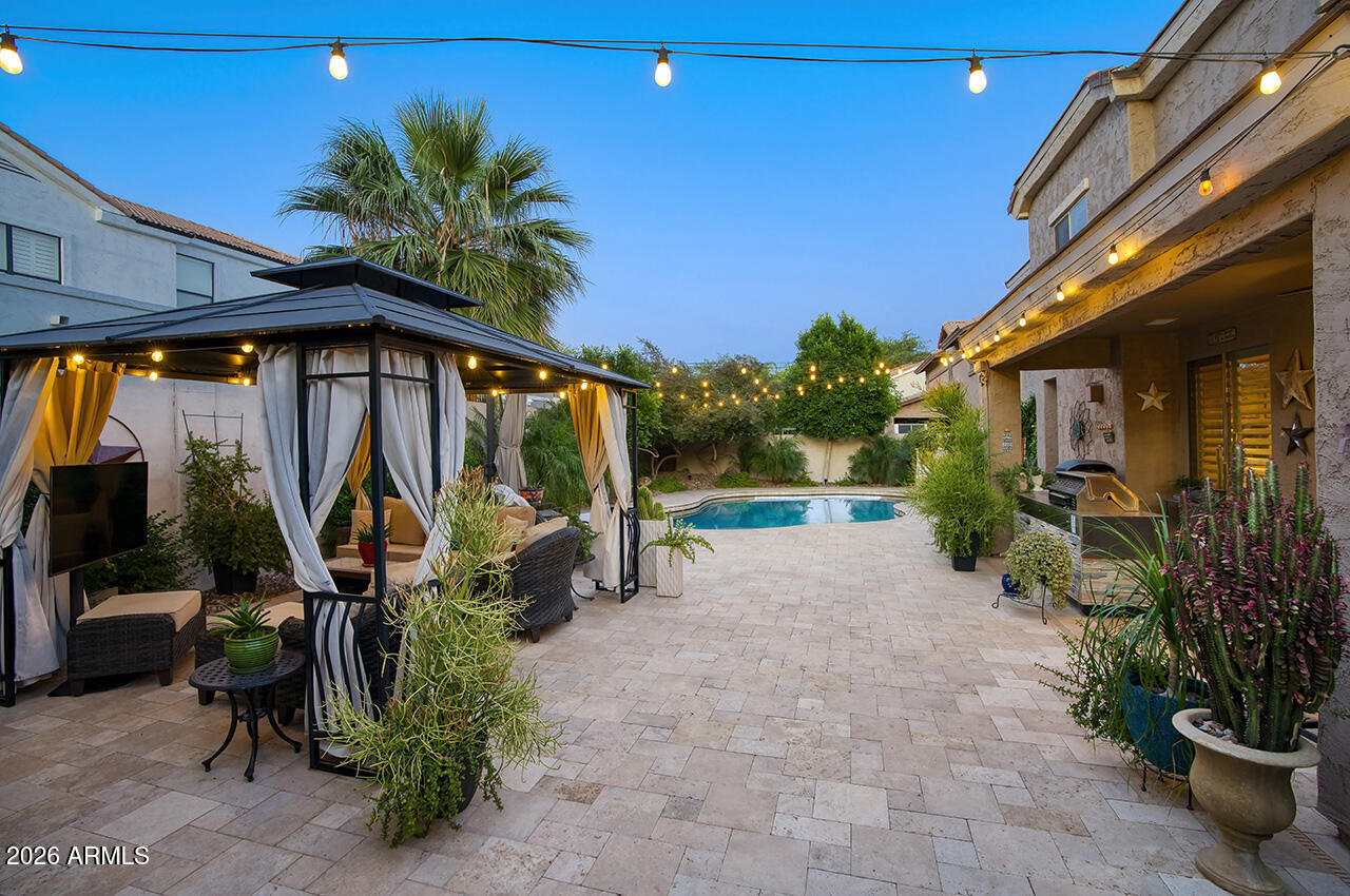 4080 E LAUREL Avenue