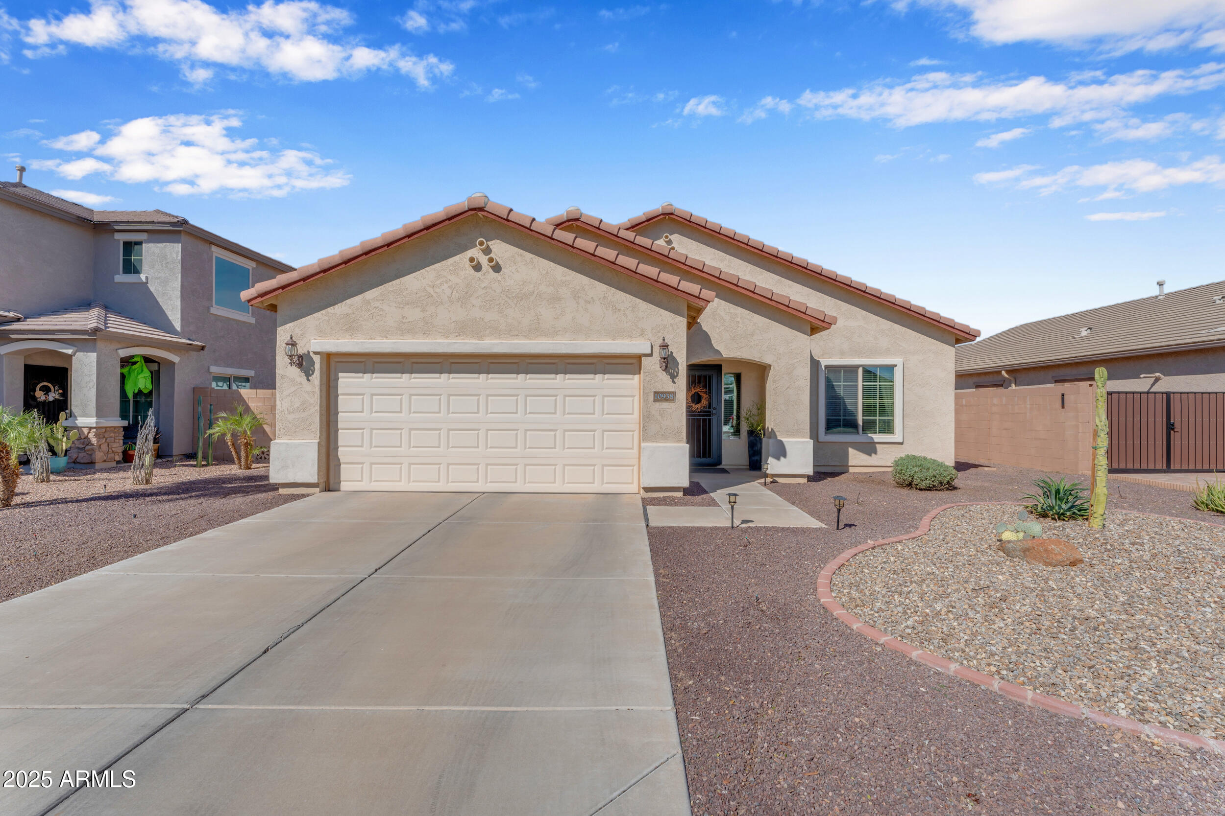 10938 E SOMBRA Circle