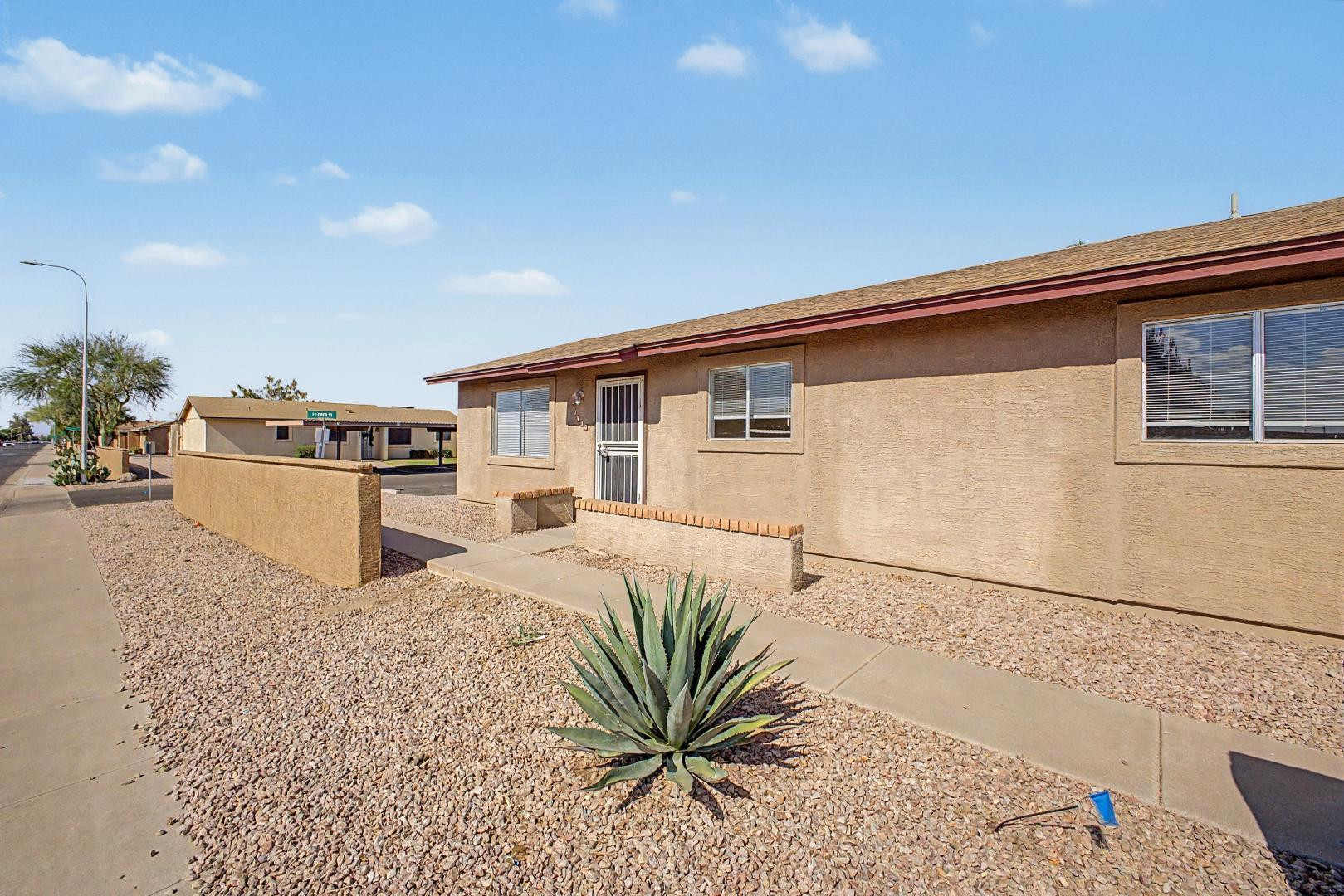 2605 E Lemon Street