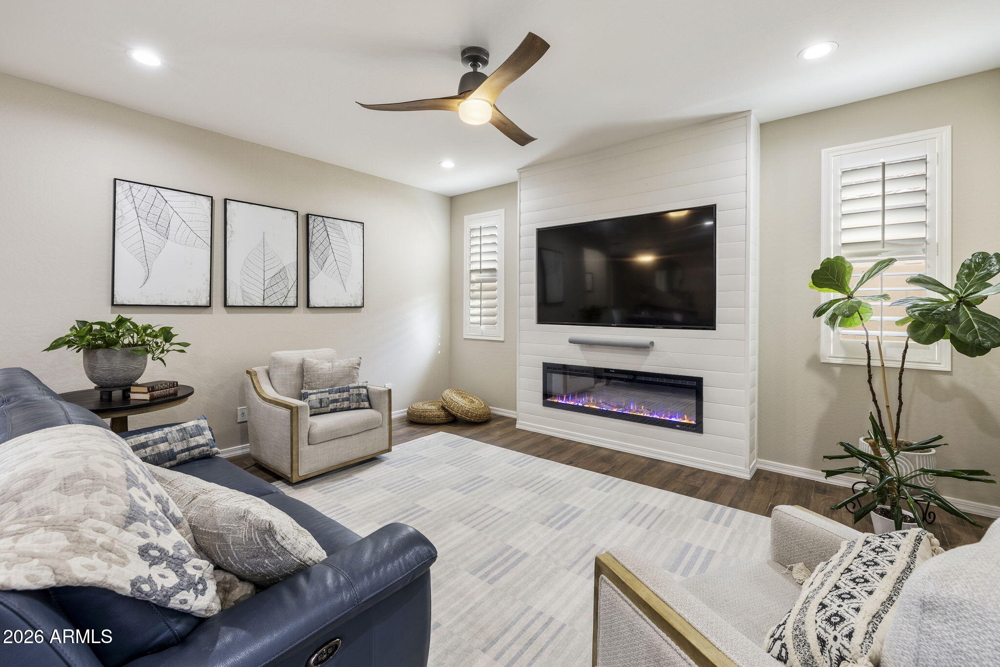 10304 E TAHOE Avenue