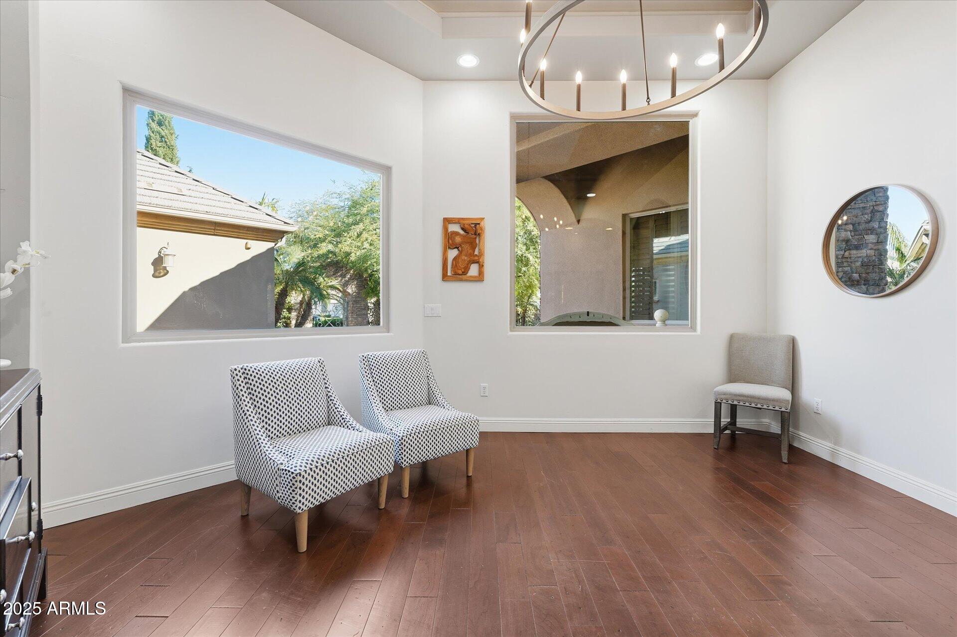 WHITEWING AT HIGLEY - Residential