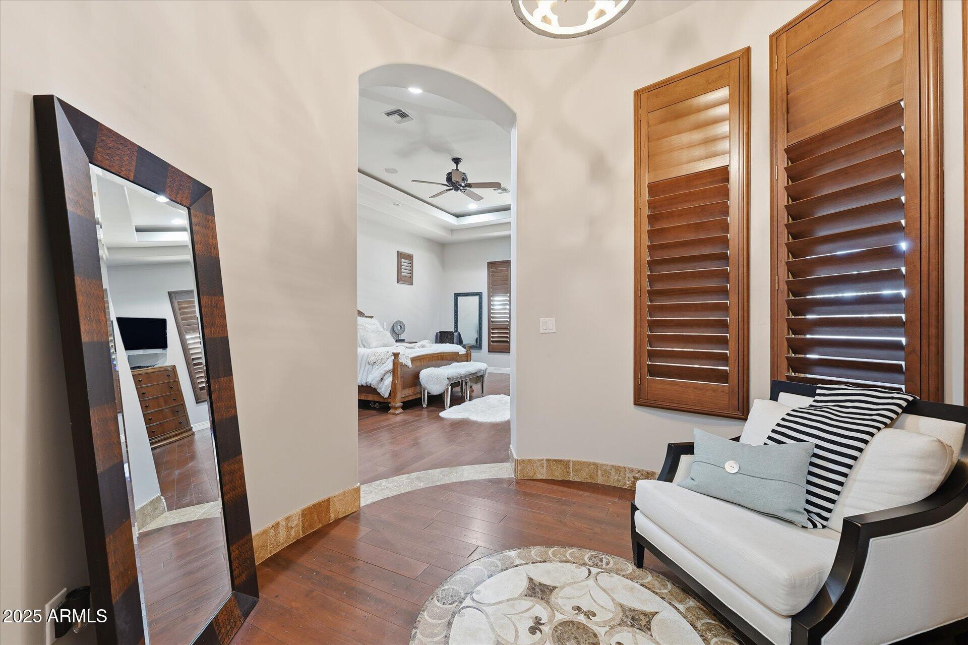 WHITEWING AT HIGLEY - Residential