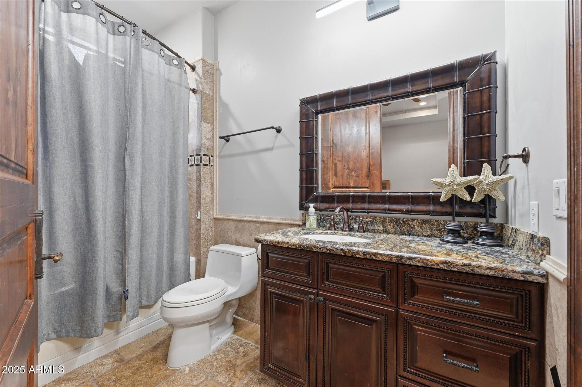 WHITEWING AT HIGLEY - Residential
