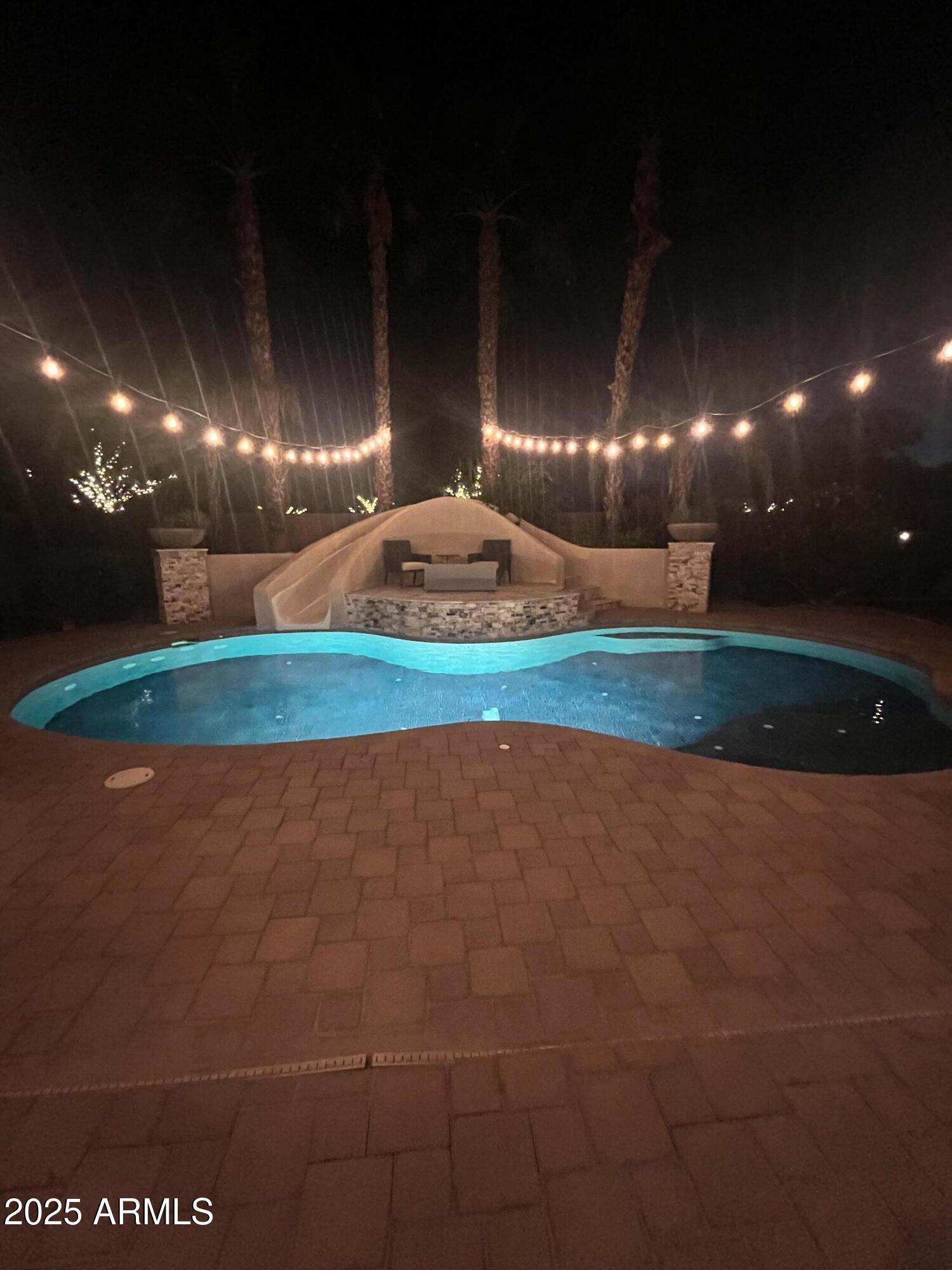 WHITEWING AT HIGLEY - Residential