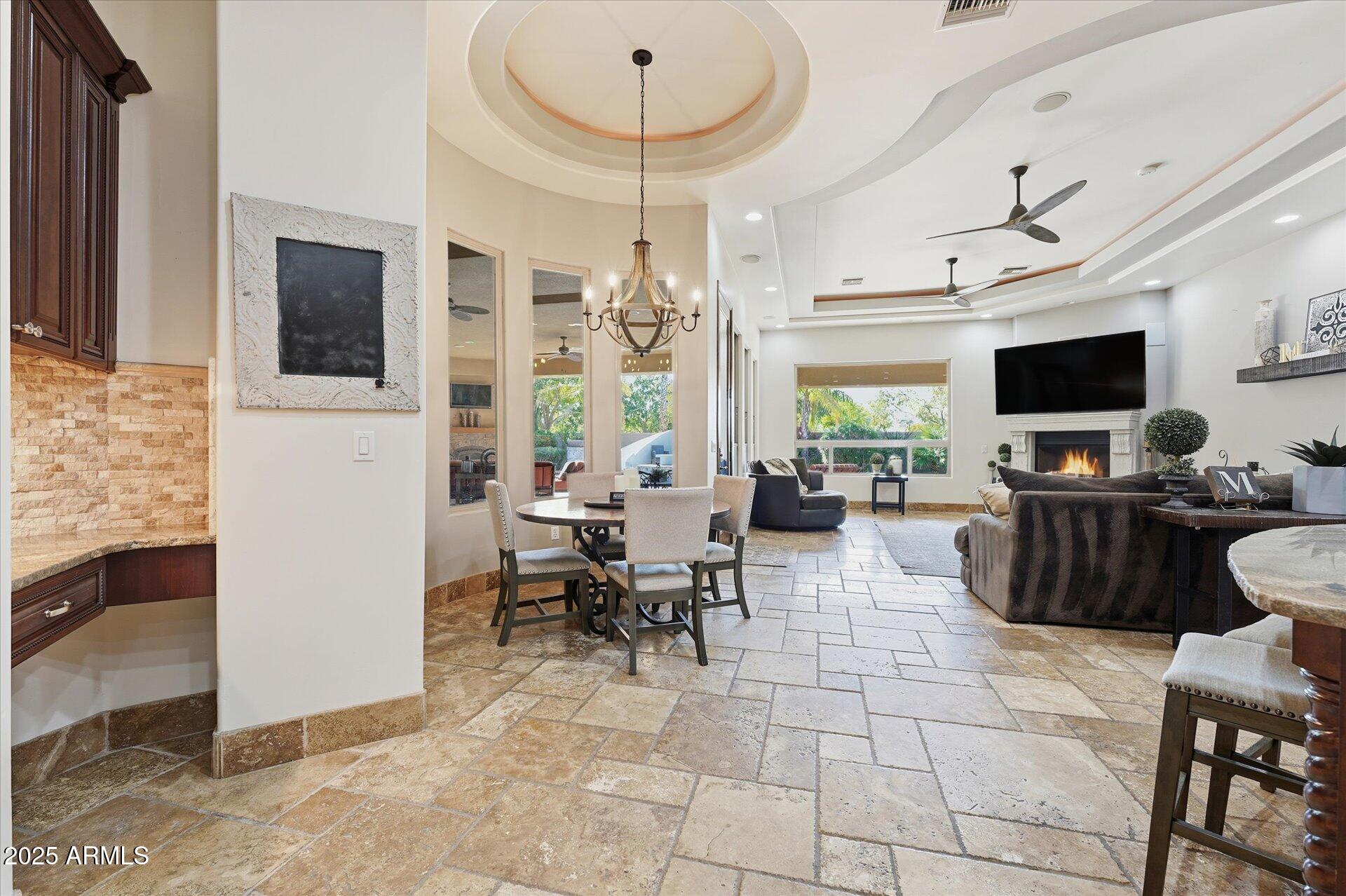 WHITEWING AT HIGLEY - Residential