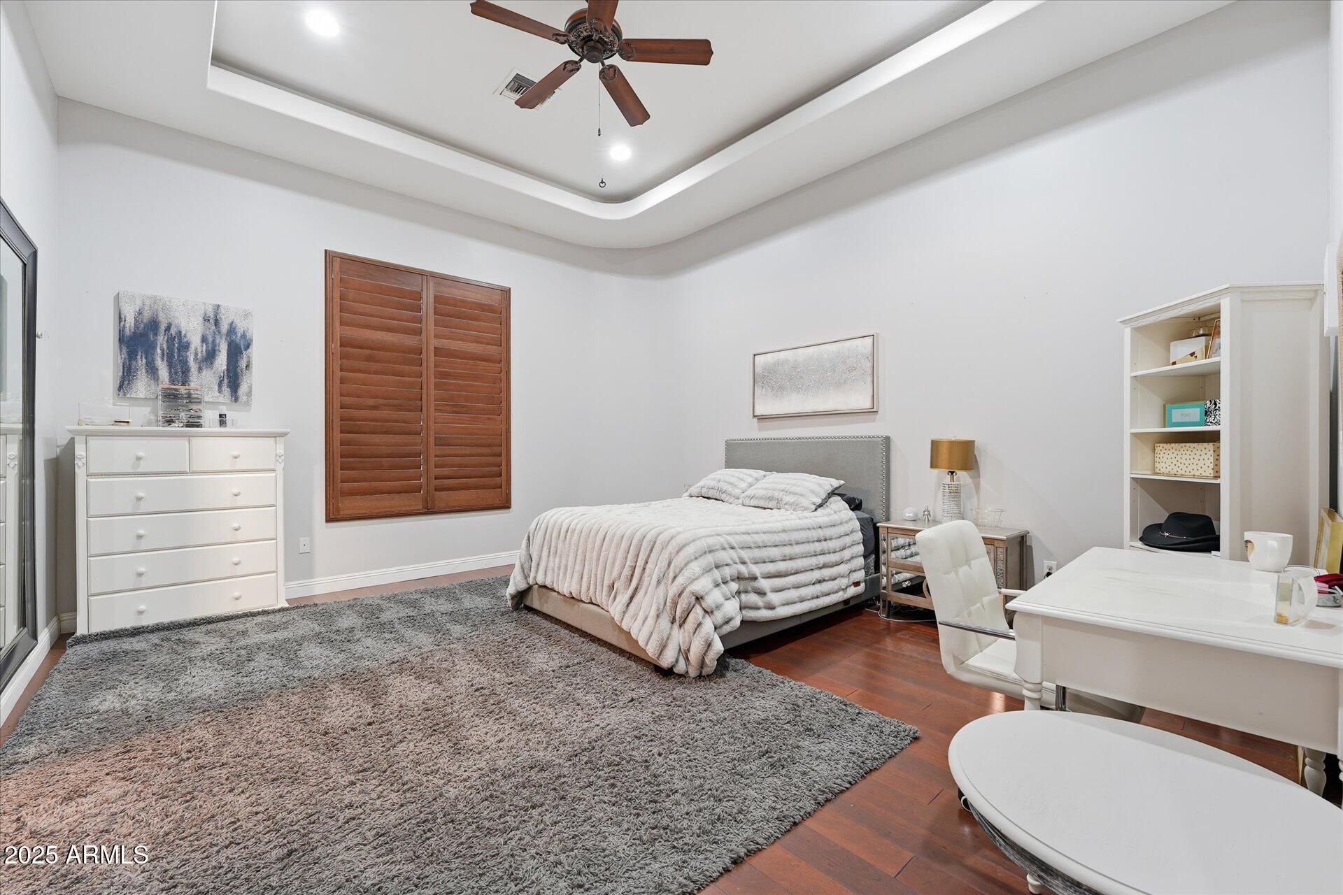WHITEWING AT HIGLEY - Residential