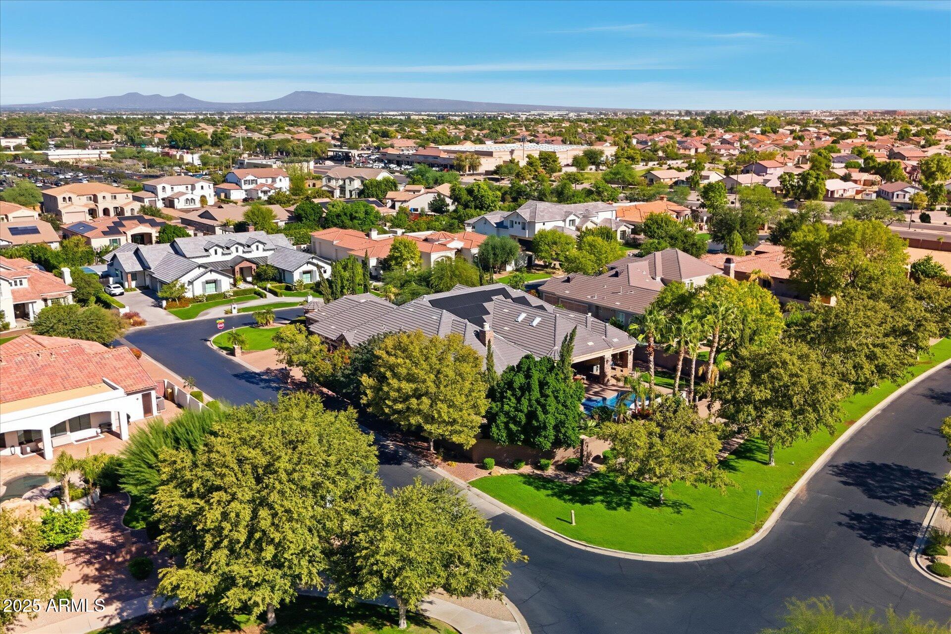 WHITEWING AT HIGLEY - Residential