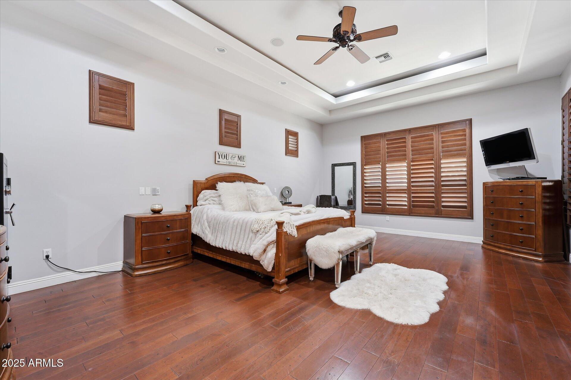 WHITEWING AT HIGLEY - Residential