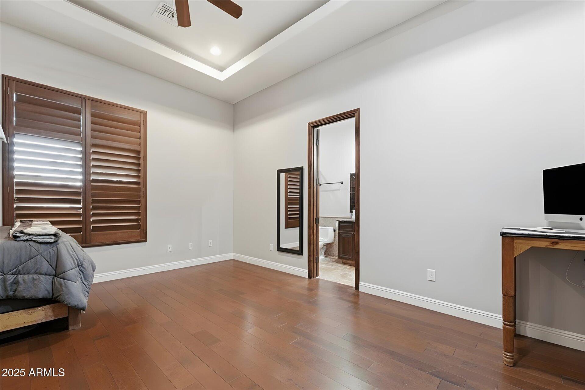 WHITEWING AT HIGLEY - Residential