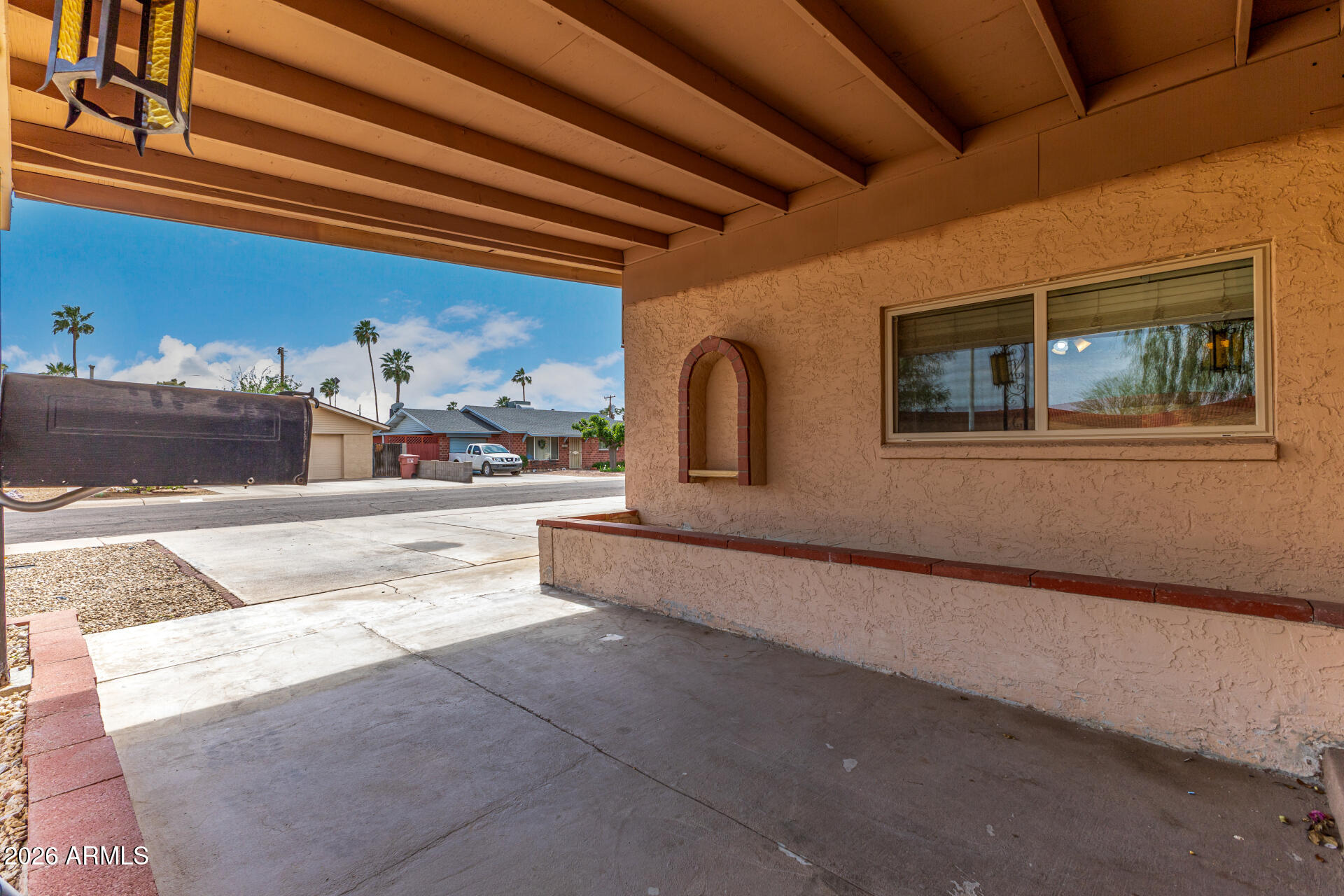 8756 E BONNIE ROSE Avenue