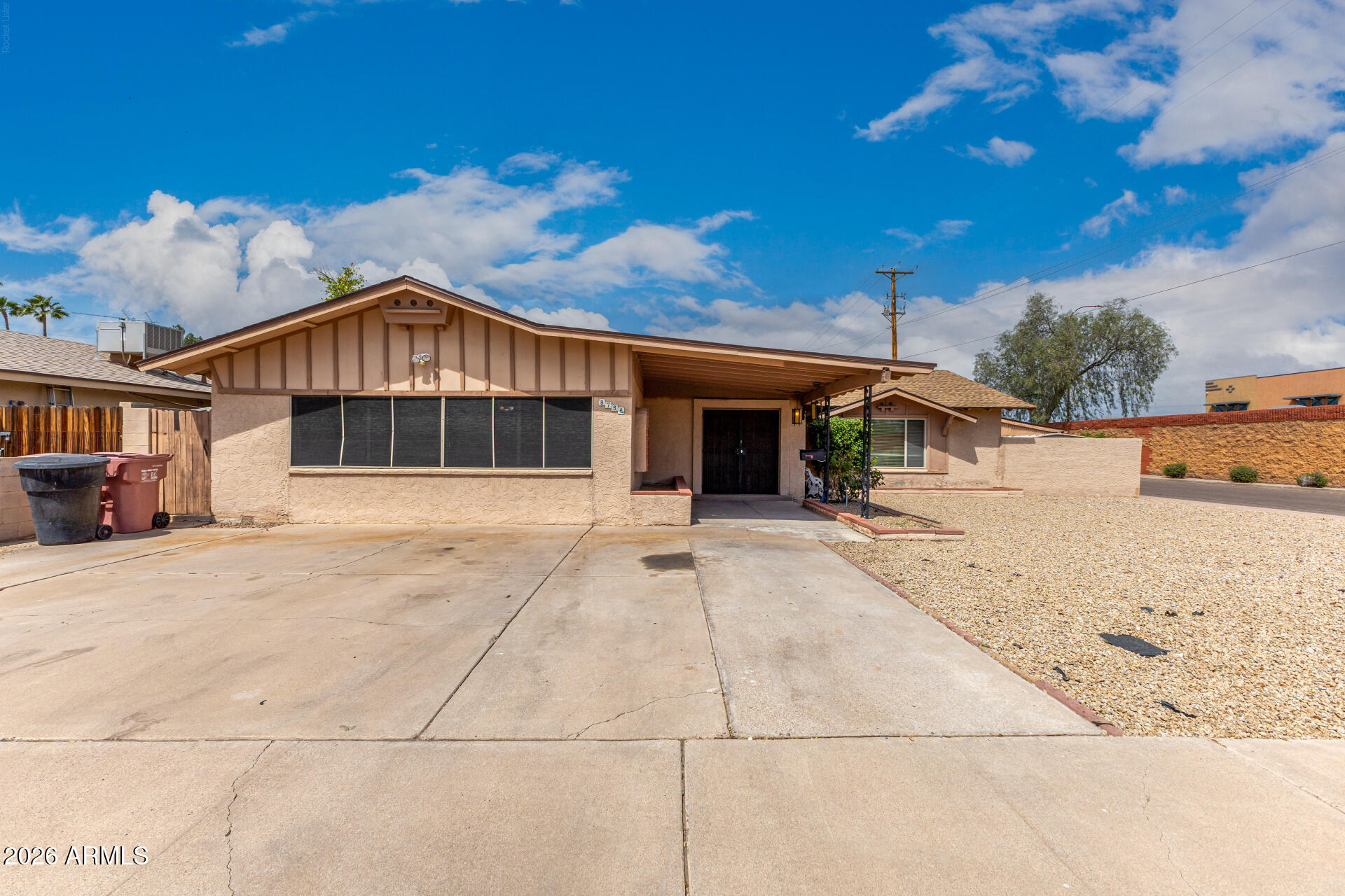 8756 E BONNIE ROSE Avenue