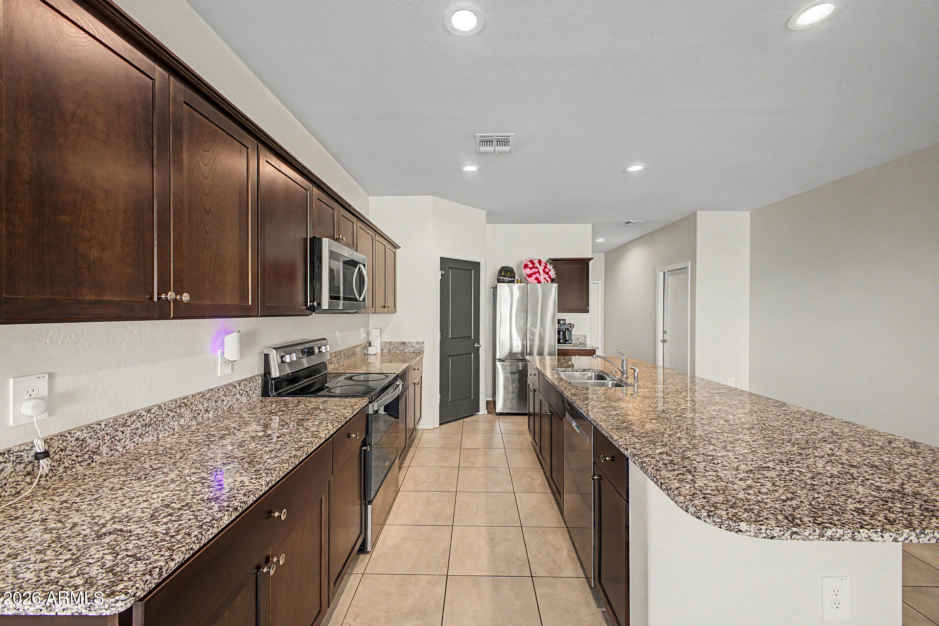 3983 S 243RD Drive
