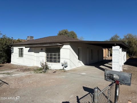 A home in Eloy