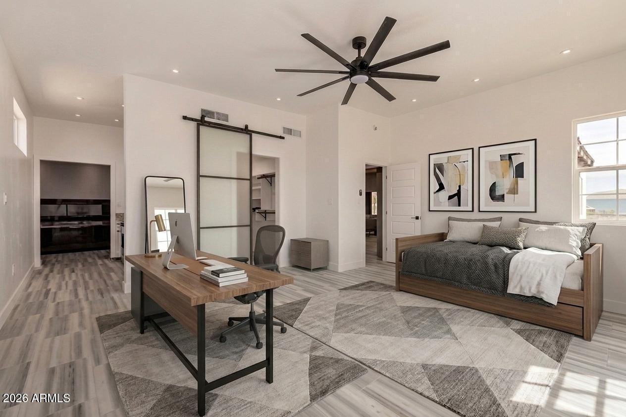 317 W FRONTIER Street