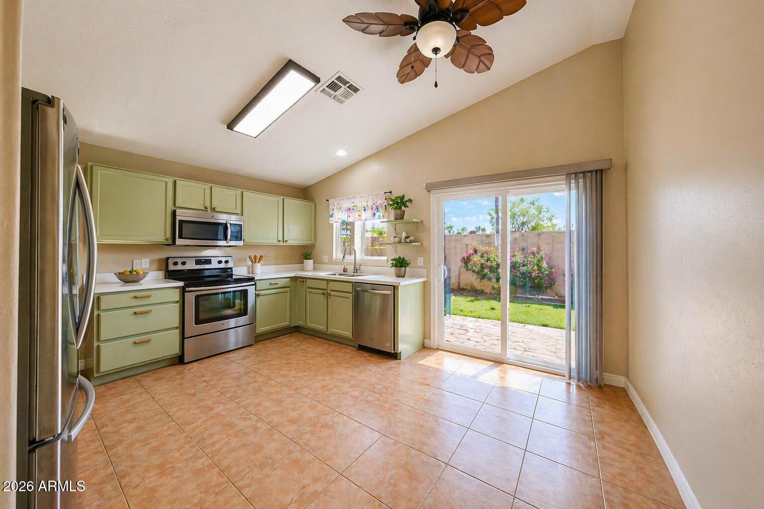 11928 W SCOTTS Drive