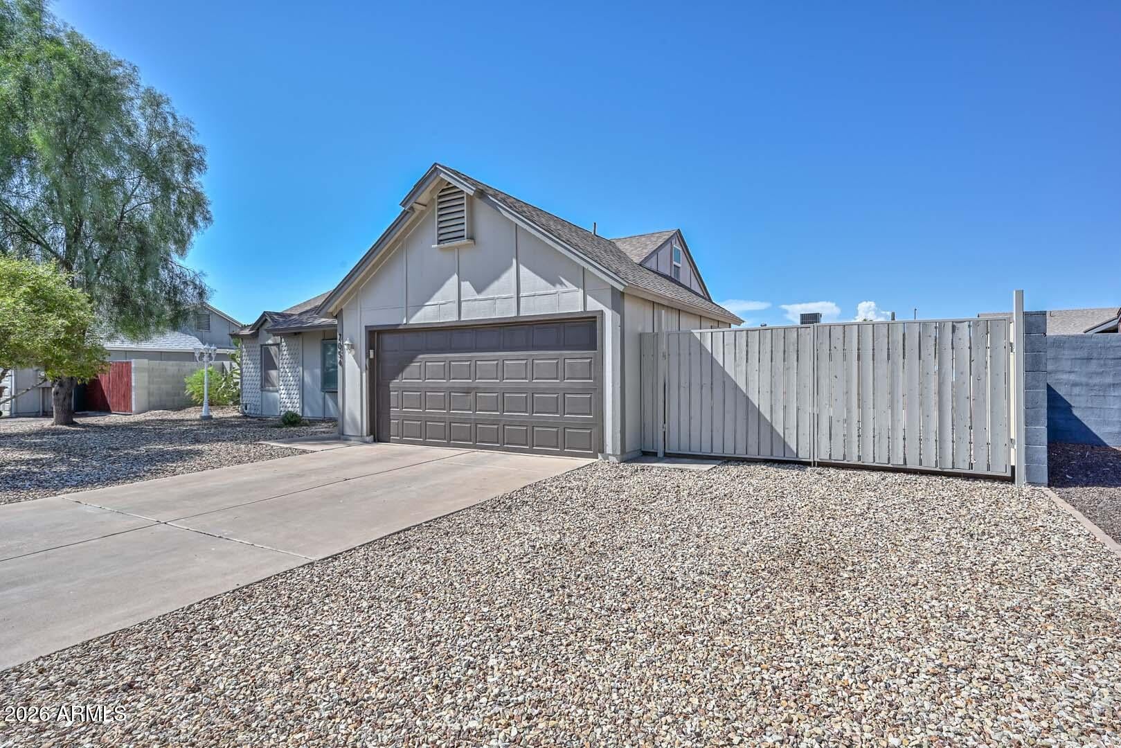 7054 W IRONWOOD Drive