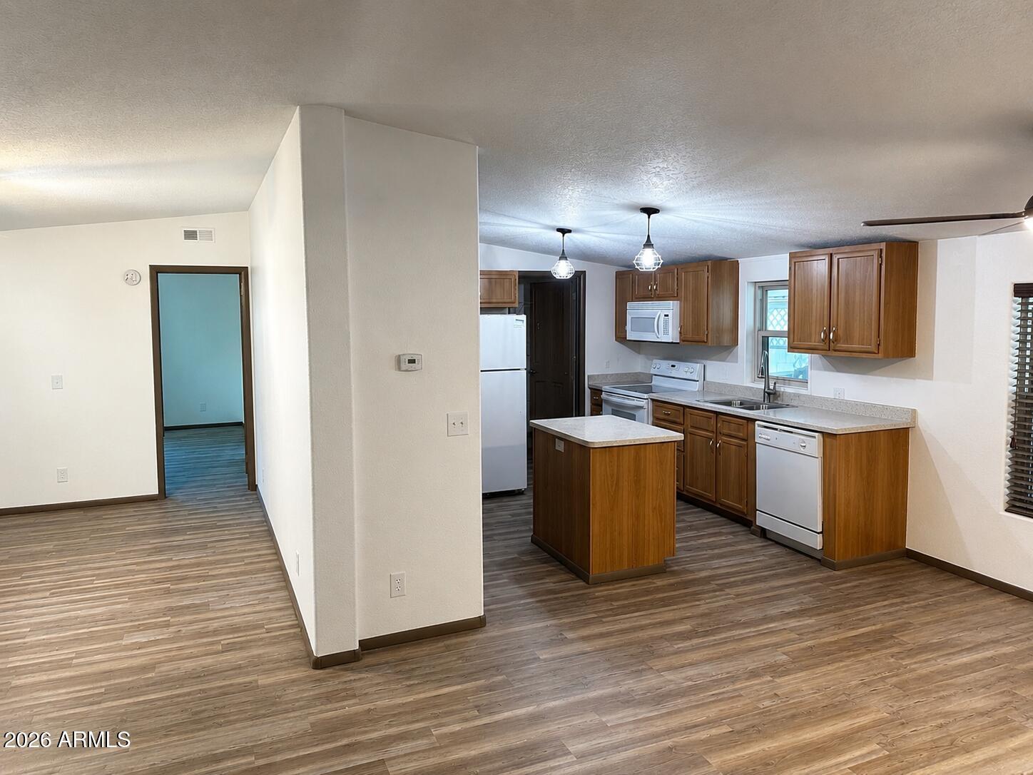 233 E MICHELLE Drive