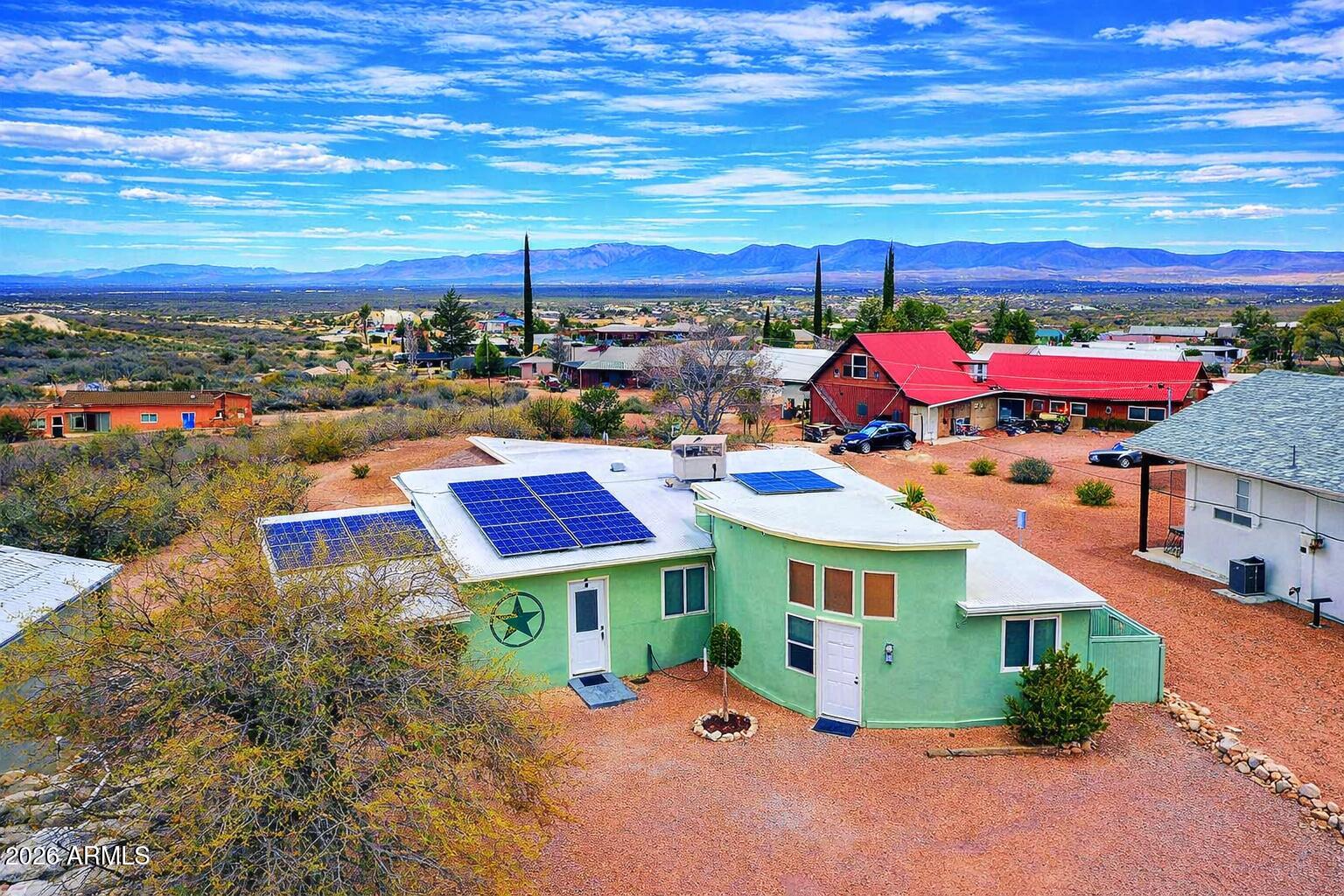 1146 E Safford Street