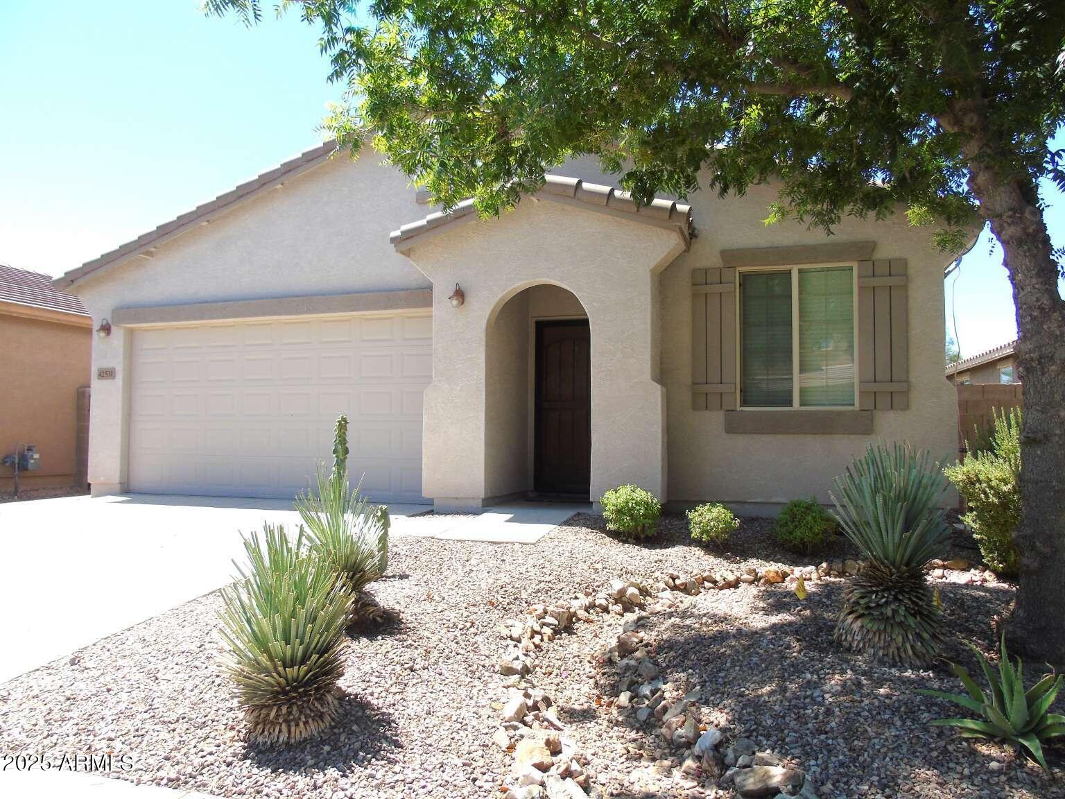 42531 W PALMYRA Lane