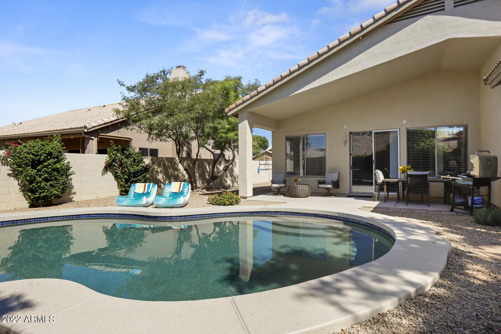 7435 E RUSTLING Pass