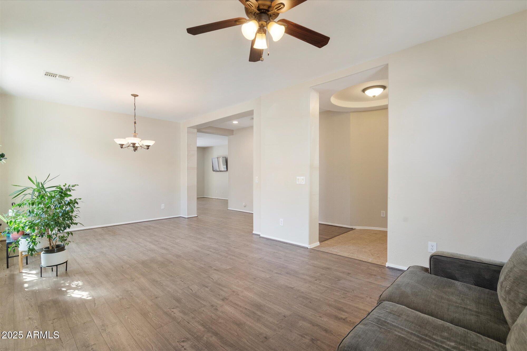 Homes for Sale in Queen Creek Arizona 4 5327 W COLES Road