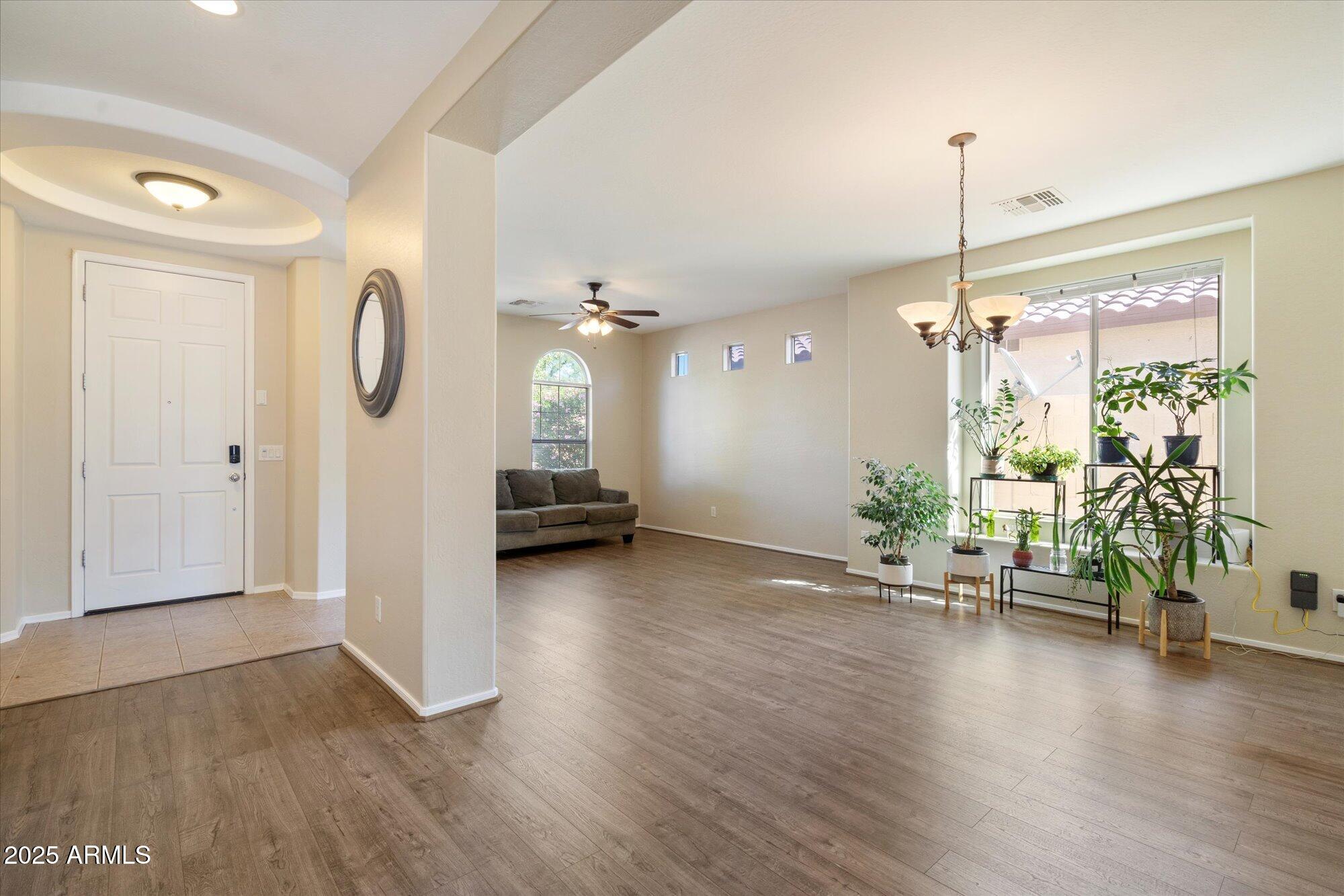 Homes for Sale in Queen Creek Arizona 1 5327 W COLES Road