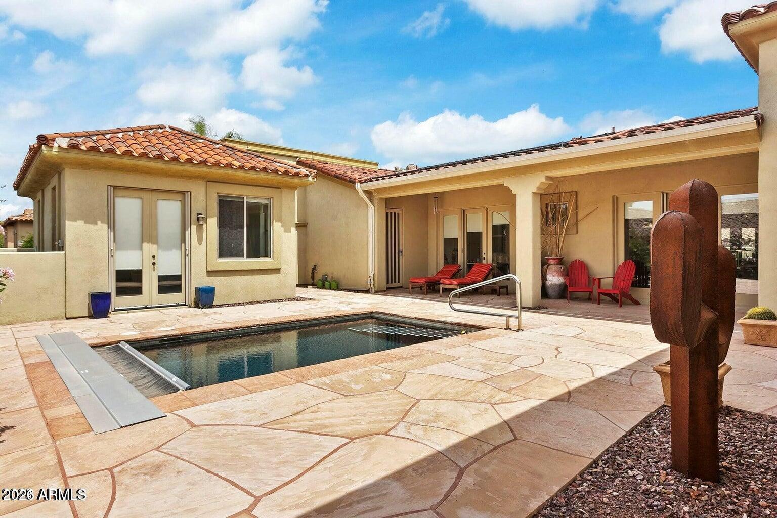 7439 E CAMINO RAYO DE LUZ --