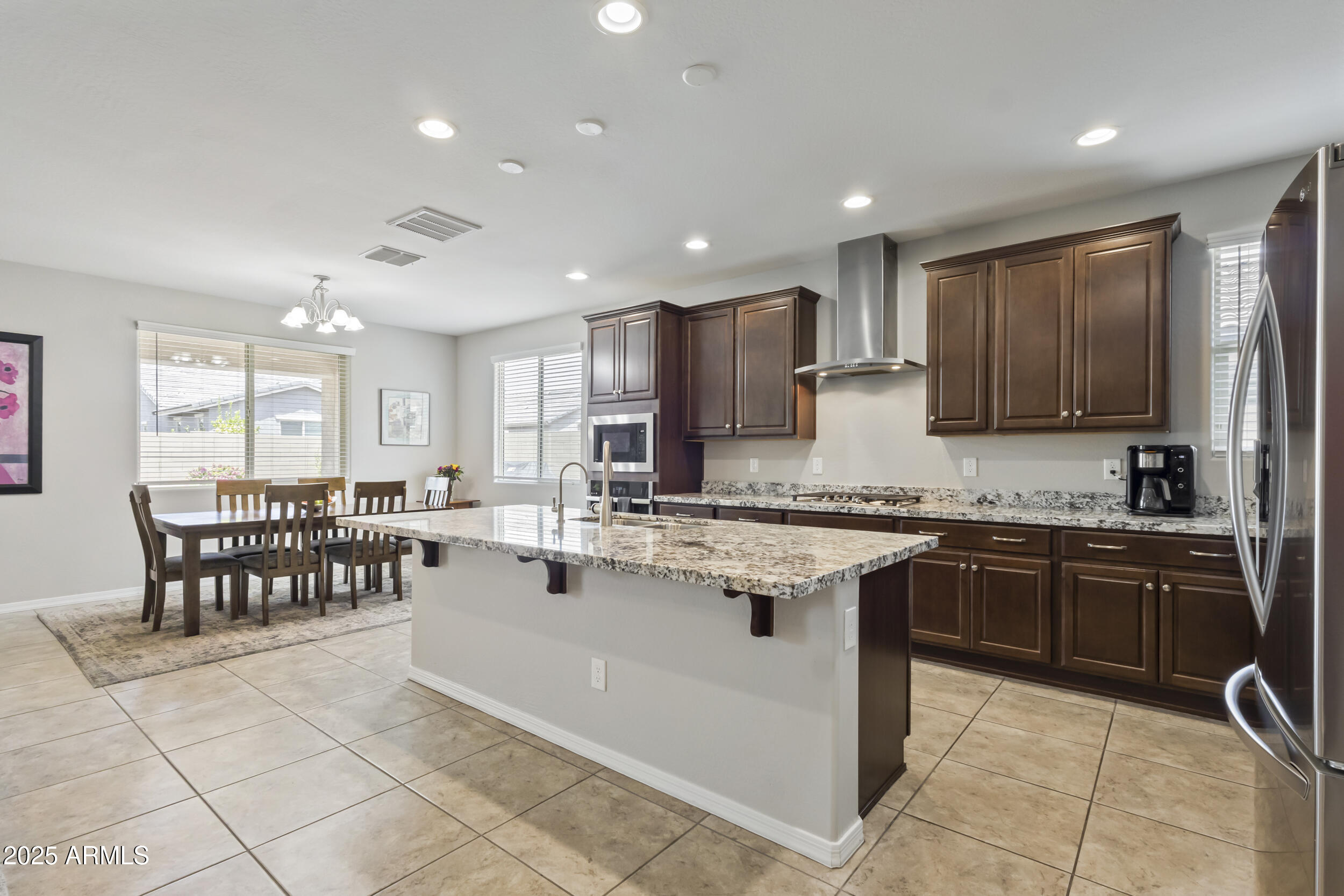 10556 E TEXAS Avenue