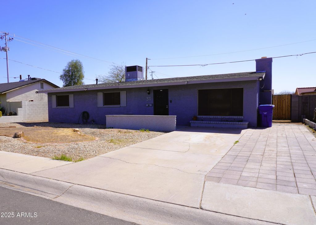 Photo of 31 W Aragon Lane, Avondale, AZ 85323 (MLS # 6926385)