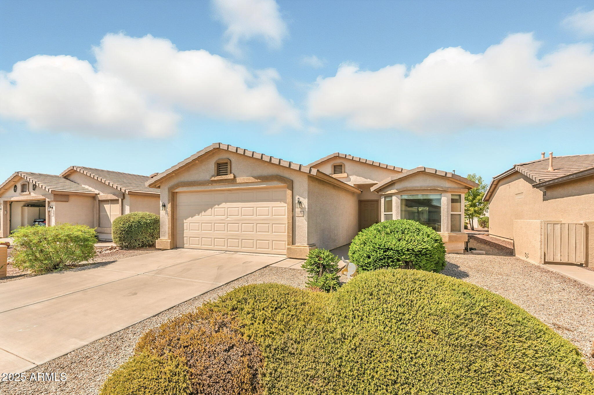 3462 E CHERRY HILLS Place