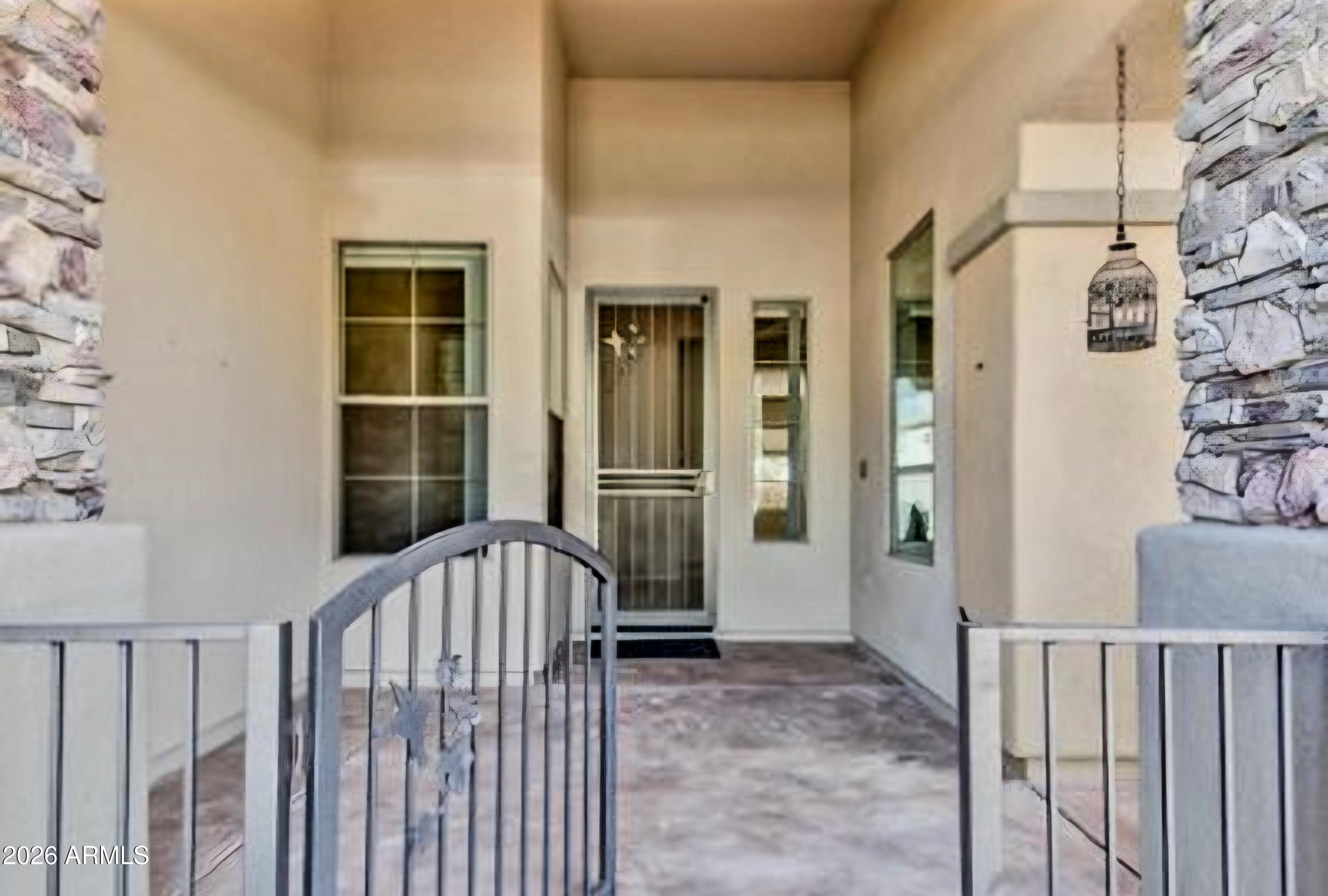 1677 W AINSWORTH Drive