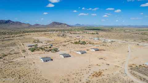 A home in Tonopah