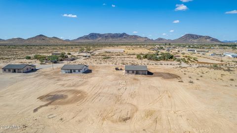 A home in Tonopah