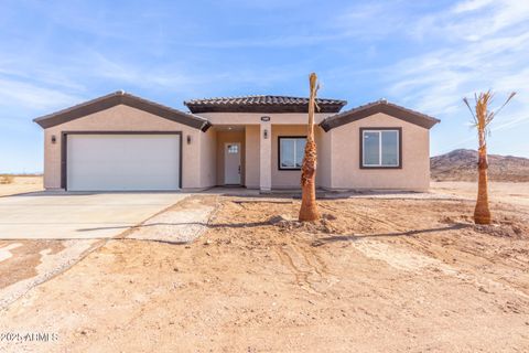 A home in Tonopah