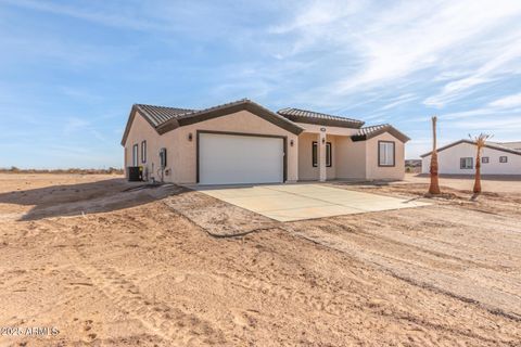 A home in Tonopah