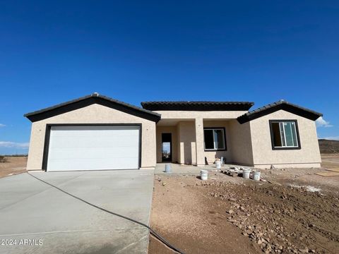 A home in Tonopah