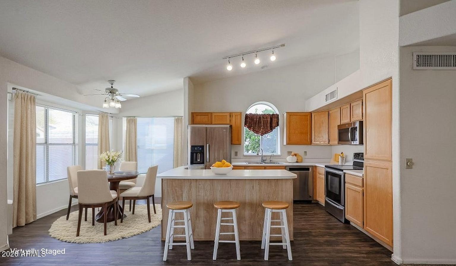 7664 W REDFIELD Road