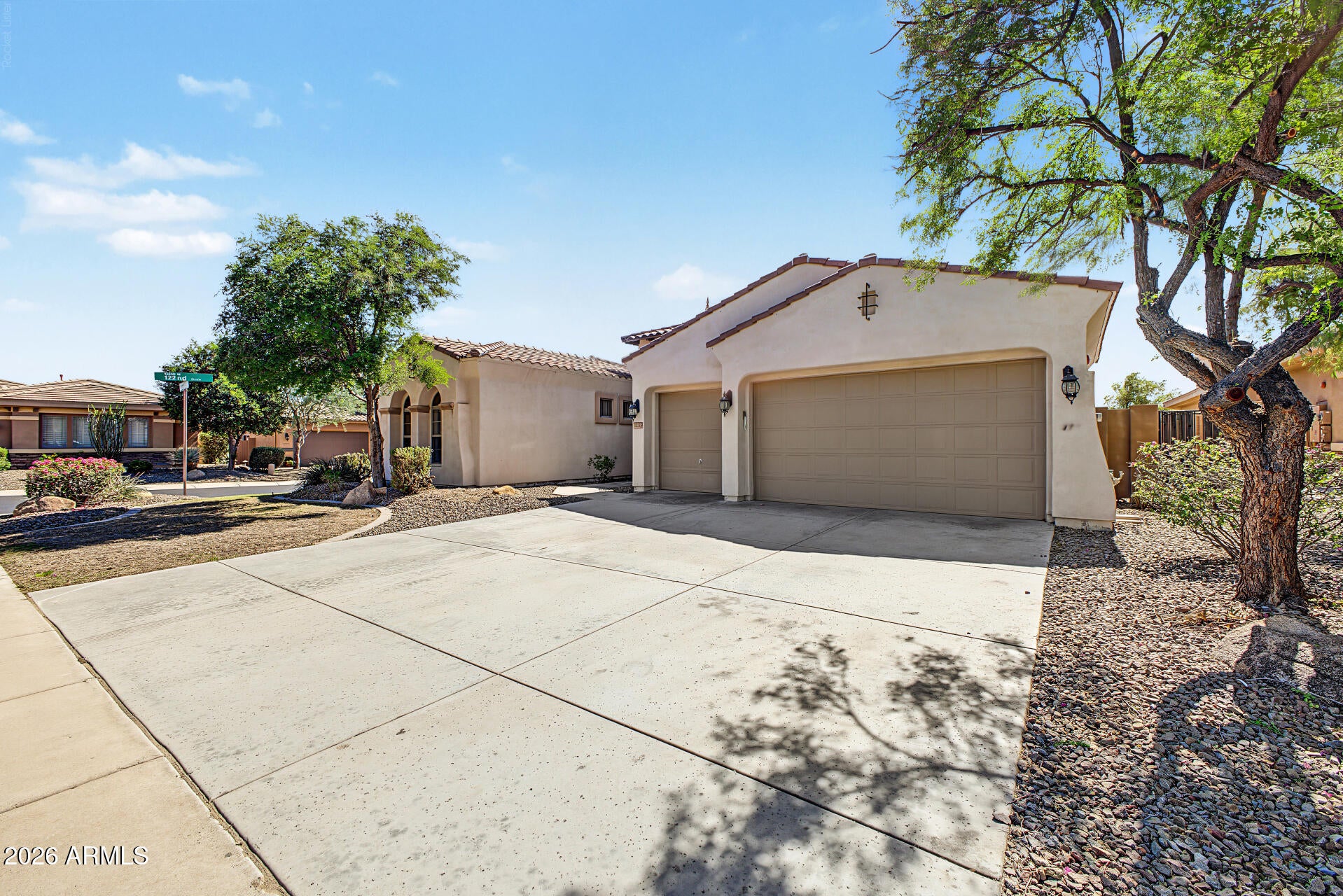 12235 W MORNING VISTA Drive