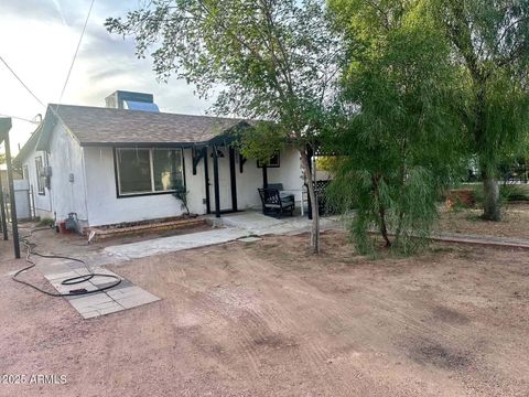 326 N 39TH Drive N Phoenix AZ 85009