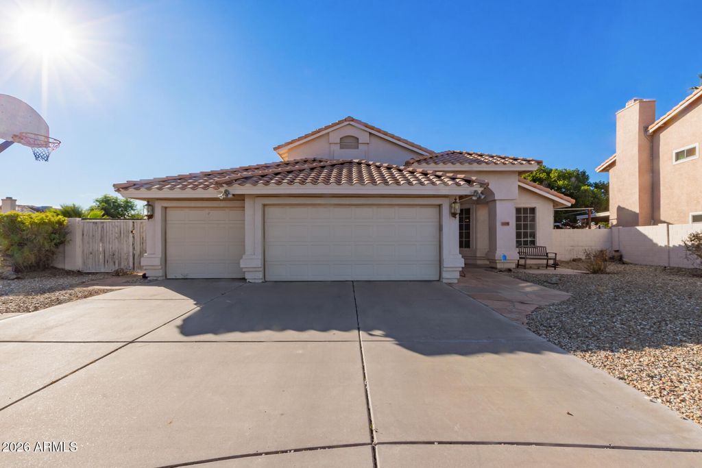 Photo of 14256 N 75th Drive, Peoria, AZ 85381 (MLS # 6966206)