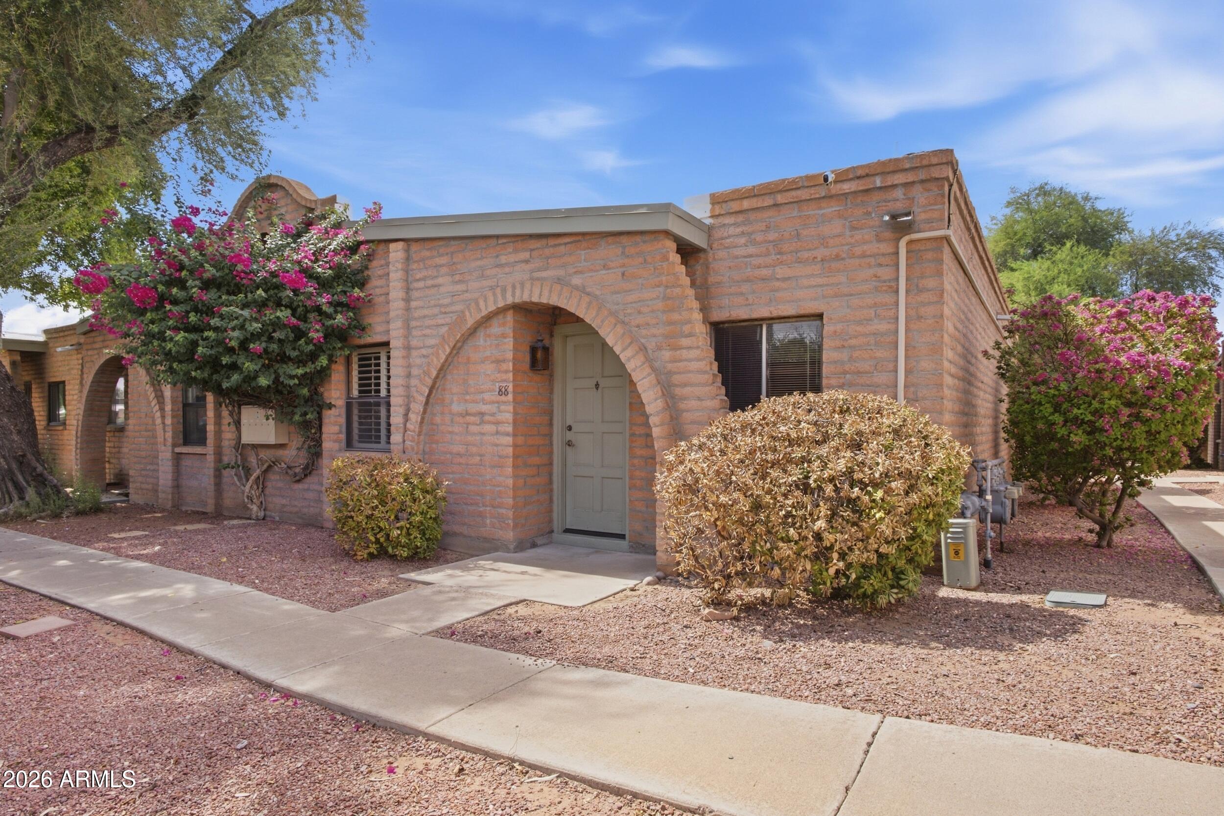 4430 E HUBBELL Street 88