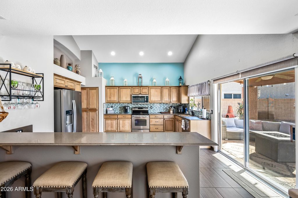 Photo of 7421 W Lone Cactus Drive, Glendale, AZ 85308 (MLS # 6973928)