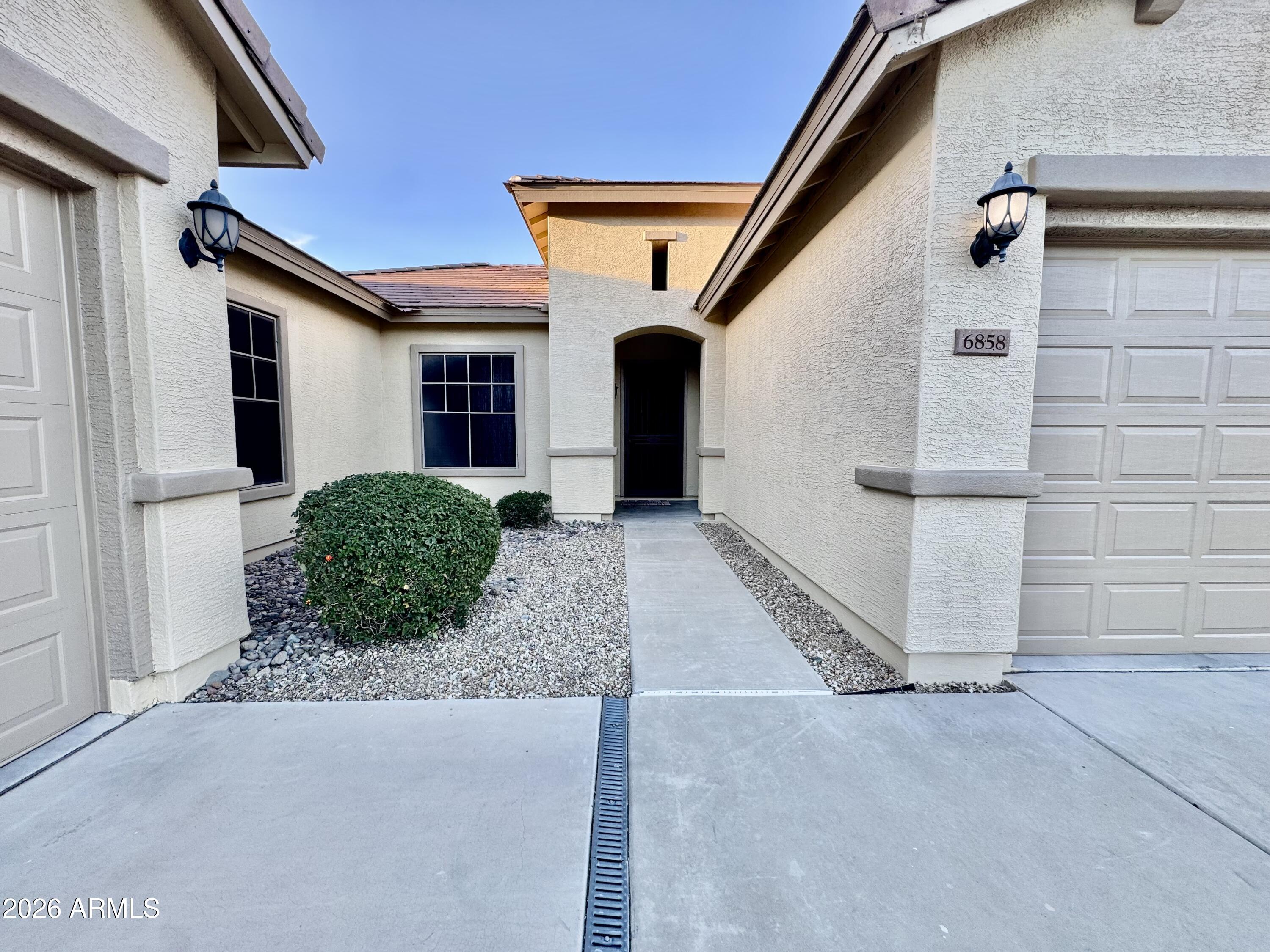 6858 W MAZATZAL Drive