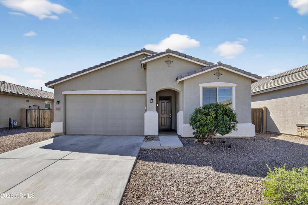 Photo of 2069 W Kenton Way, San Tan Valley, AZ 85144 (MLS # 7000604)
